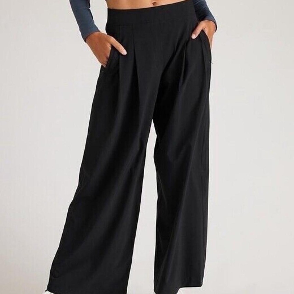 Athleta Brooklyn Heights High Rise Pleated Wide Leg Pant Black 14 Petite